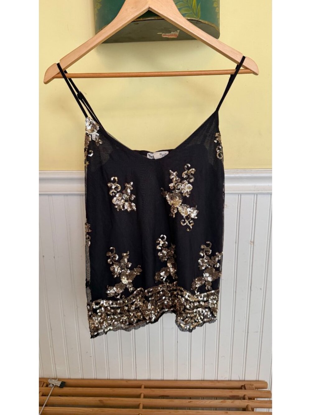 About A Girl Black Sequin-Embellished Camisole Tank Top Adjustable Straps Size M